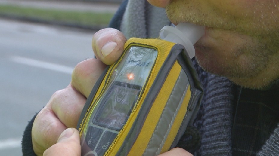 Muž z Repišťa cestou z práce nafúkal 3,8 promile. V druhej skúške sa hodnota zvýšila