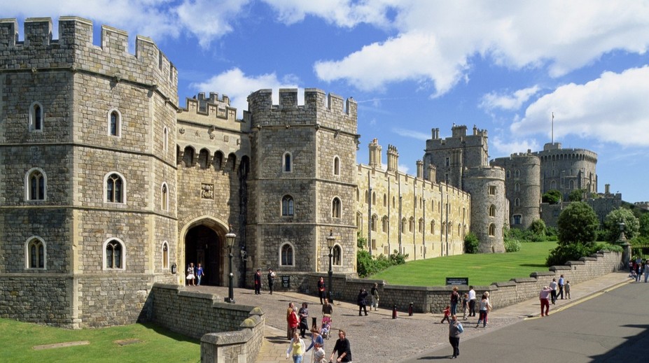 Williamovi a Kate hrozilo nebezpečenstvo. Do hradu Windsor v noci vtrhli maskovaní útočníci