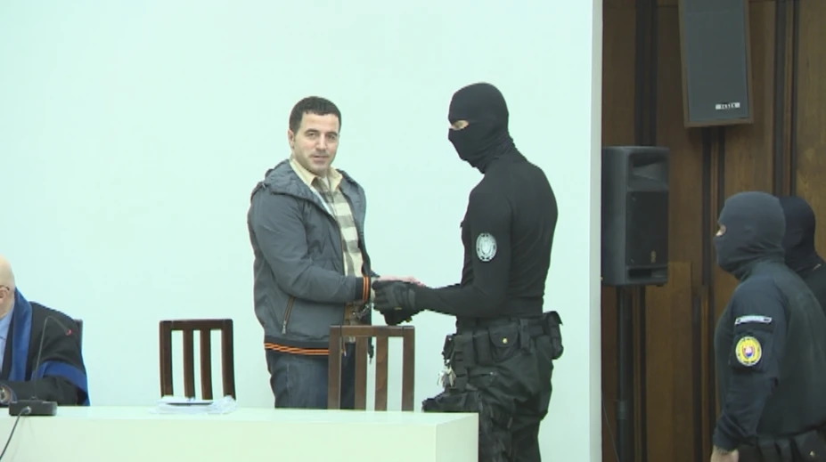 Rozhodnuté. Albánec, ktorý vraždil pri Troch vežiach, si vypočul rozsudok