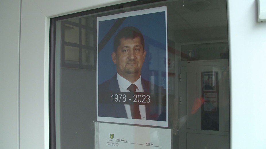 Jeho starostovanie bolo poznačené kontroverziou aj škandálmi, ale ľudia mali Atilu Géňu radi