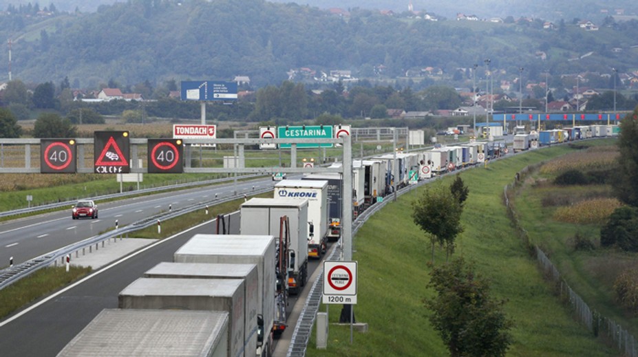Cez víkend budú v Bratislave zásadné dopravné obmedzenia