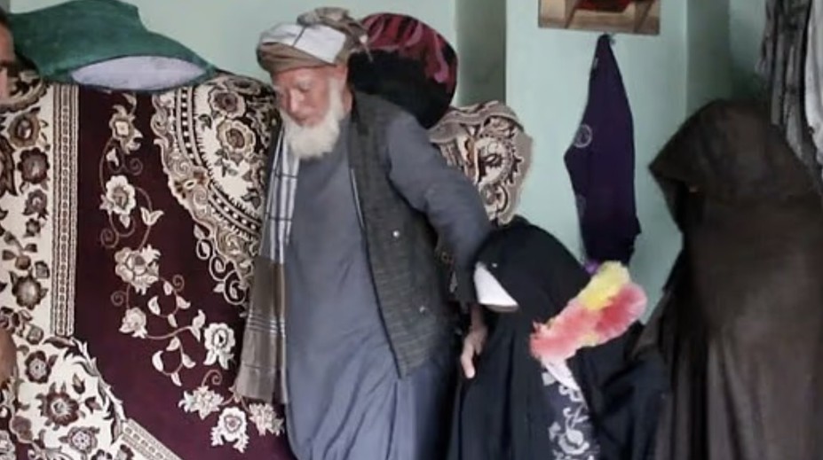 Hororová svadba, ktorá vydesila svet: Šesťročné dievča si vzal 45-ročný muž. Prípad znechutil aj obávaný Taliban