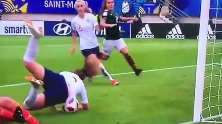 Zásah, ktorý sa podarí raz za kariéru. Takýto kuriózny gól ste ešte nevideli