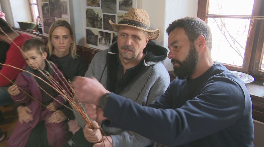 Takto vyrobíte veľkonočný korbáč. Profesionál to naučil aj hospodára Martina Bagara