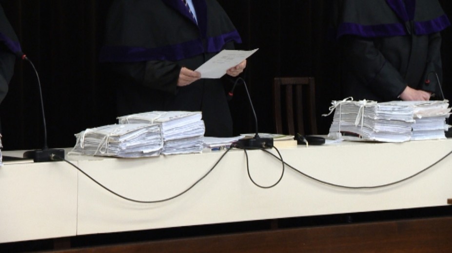 Najvyšší súd má na krku exekútorov. Hrozí, že príde o časť vozového parku