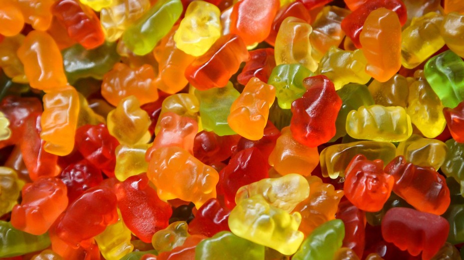 V obľúbených cukríkoch našli konope. Do želé sa nedostalo vo výrobe, bráni sa známa firma