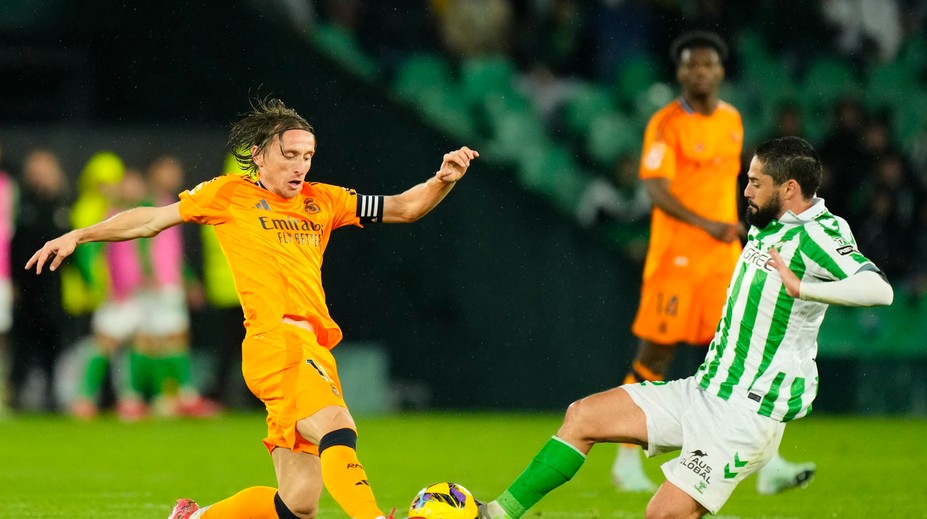 Boj o španielsky trón sa zamotáva: Real to na pôde Betisu nezvládol, zostrelil ho jeho bývalý hráč