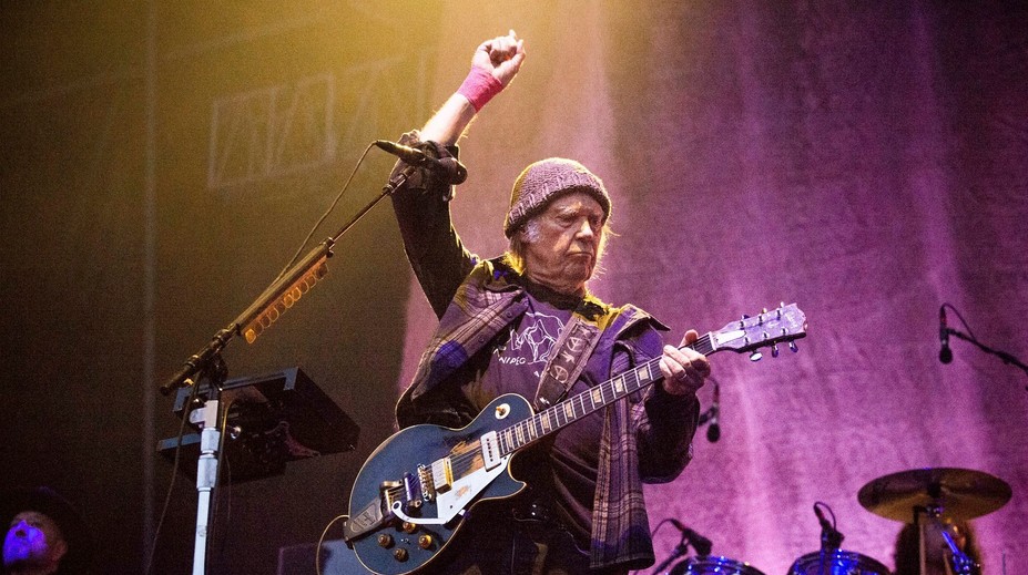 Spevák Neil Young žaluje prezidenta Trumpa za porušenie autorského práva