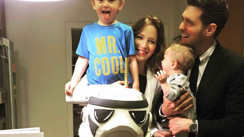 Slávny spevák prežíva obrovskú bolesť. Jeho synčekovi diagnostikovali rakovinu