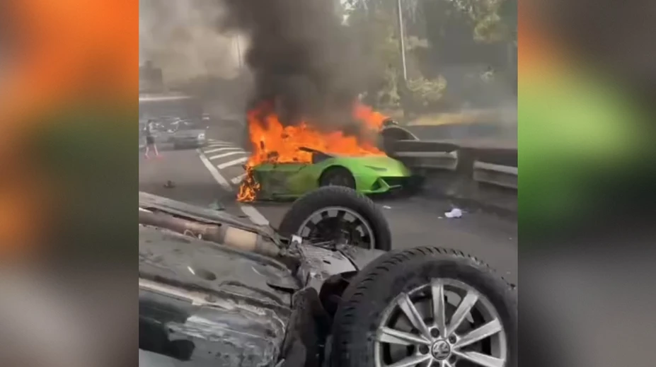 VIDEO: Desivá nehoda pri Paríži. Lamborghini po náraze pohltili plamene, otec a syn nemali šancu prežiť