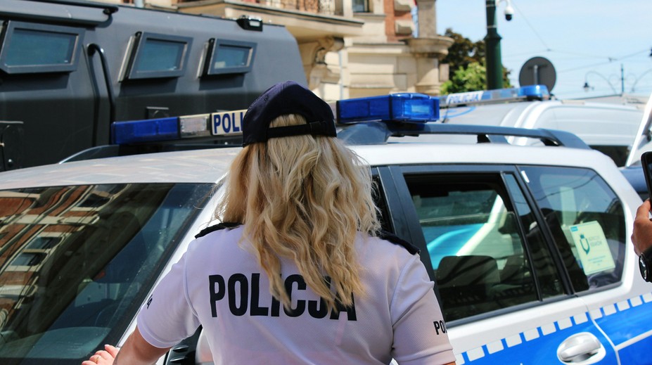 Hrôzostrašný nález: V nákupnej taške objavili mŕtve novorodeniatko, matku zadržala polícia