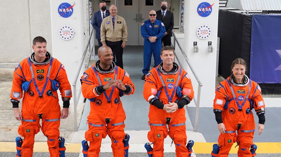 Káva, javorový syrup aj koláč. Čo jedia astronauti na misii Artemis II?