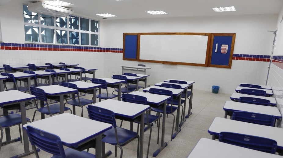 Študenti naprieč Českom protestujú proti novému zákonu o médiách, demonštratívne odišli z vyučovania