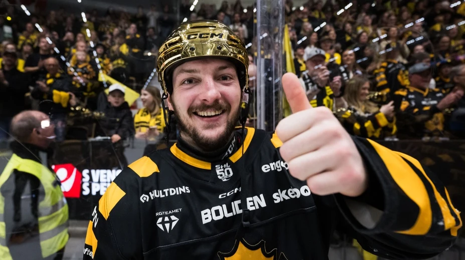 Boj o NHL začína. Expert sa pri Slovákovom prestupe zasmial, čoskoro však môže hrať s Crosbym