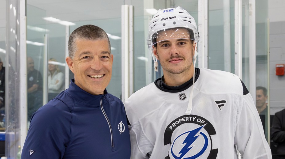 Veľký slovenský talent by mohol byť v NHL skôr, ako sa čakalo. Expert vidí obrovský potenciál