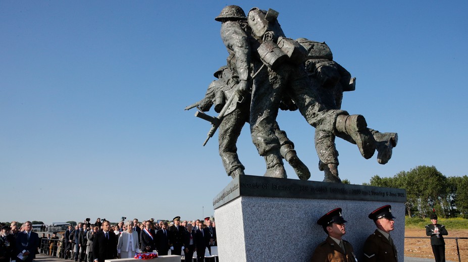 Uplynulo 75 rokov odo dňa D. Macron a Mayová položili základný kameň nového pamätníka