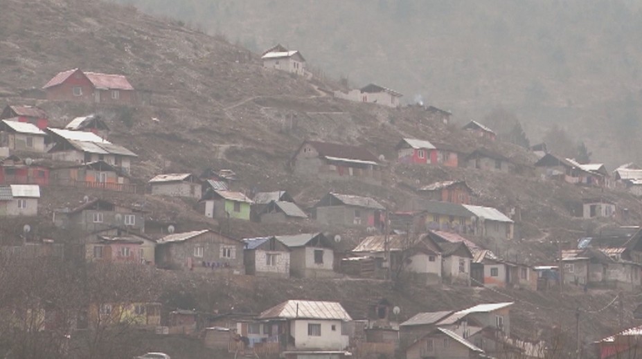 Na Spiši žijú ľudia v katastrofálnych podmienkach. Miestni navrhujú radikálne riešenie