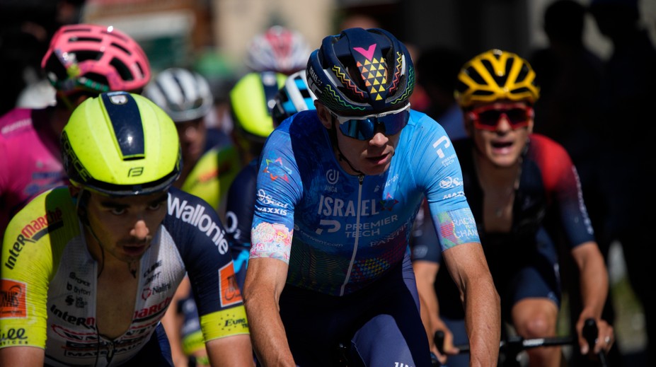 Zranenia Chrisa Froomea po nehode boli vážnejšie, ako sa zdalo. Slávny cyklista bol v ohrození života