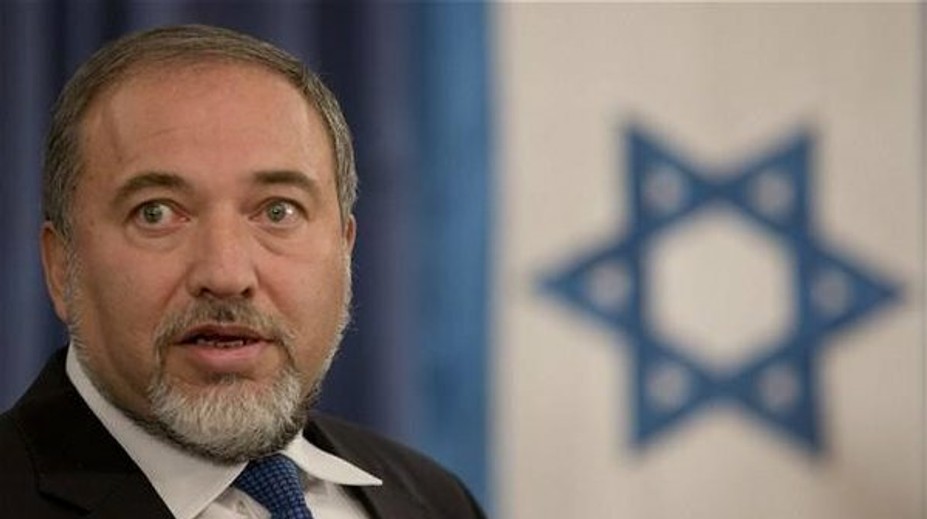 Izraelská ultrapravicová strana Jisrael bejtejnu vstupuje do vládnej koalície