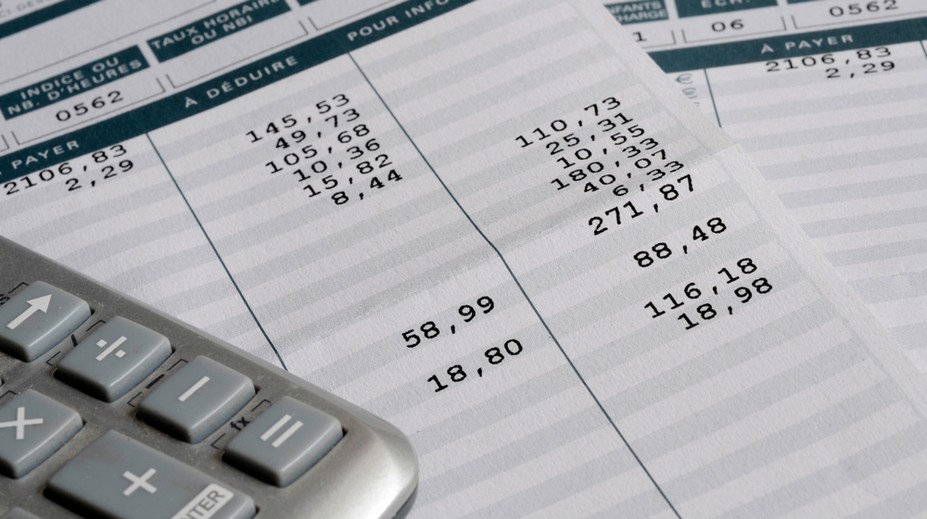 Vyznáte sa vo svojej výplatnej páske? Poradíme vám, čo si máte postrážiť