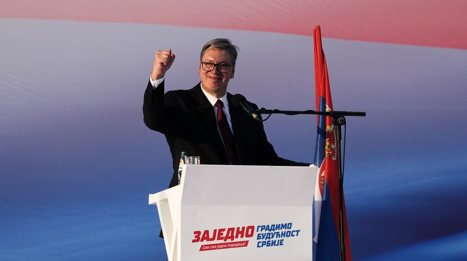 Srbský prezident Vučič oznámil, že v priebehu niekoľkých týždňov odstúpi