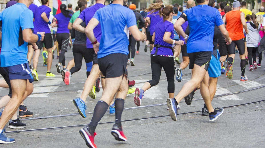 Muž počas PN odbehol maratón. Zamestnávateľ mu teraz musí vyplatiť 60-tisíc eur