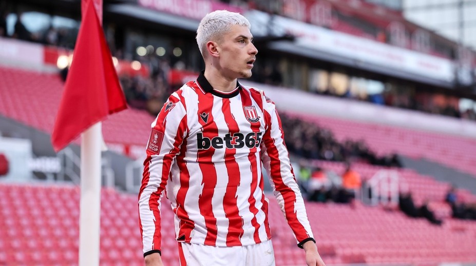 Posadil majstra sveta, vyradil legendu. Slovenský Eminem žiari tam, kde by to mal ťažké aj Messi (rozhovor)