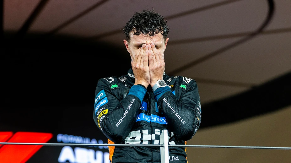 GALÉRIA: Max Verstappen robil, čo sa dalo, no F1 má nového majstra sveta. Norris po splnení sna neskrýval emócie