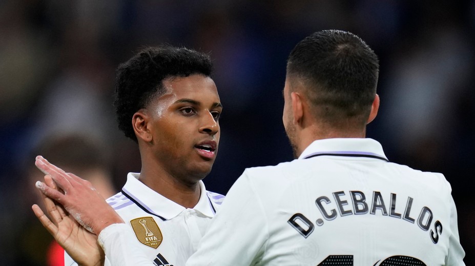VIDEO: Rodrygo zamotal hlavy obrancom Sevilly a upevnil druhé miesto pre Real v lige