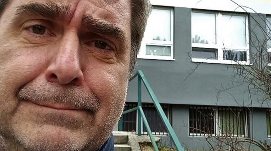 Takýto "darček" Peter Marcin na narodeniny nečakal. Skončil na polícii