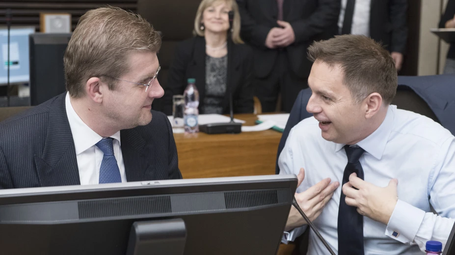Peter Kažimír či Peter Žiga si môžu vydýchnuť. Trestné stíhanie by mali zastaviť aj v ich prípadoch