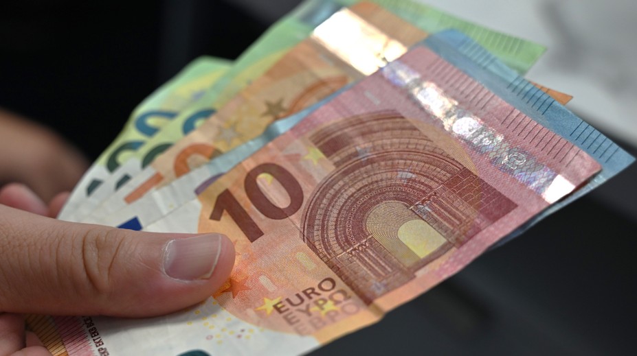 Štyria z desiatich Slovákov sa s partnerom hádajú pre peniaze. Ako predísť zbytočným sporom?