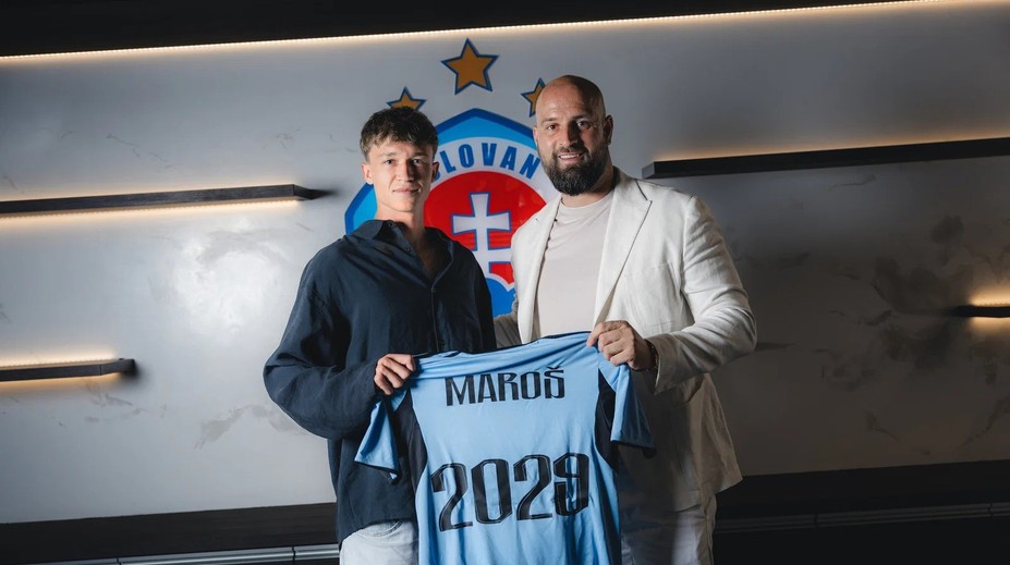 Slovan si poistil služby veľkého talentu. Mladík podpísal dlhodobú zmluvu