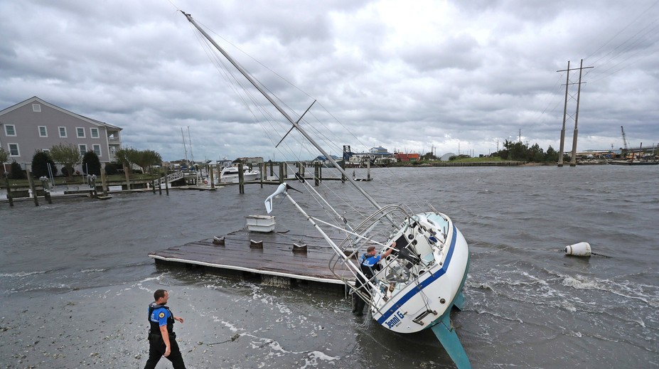 Hurikán Lorenzo zasiahol Azorské ostrovy a smeruje do Írska