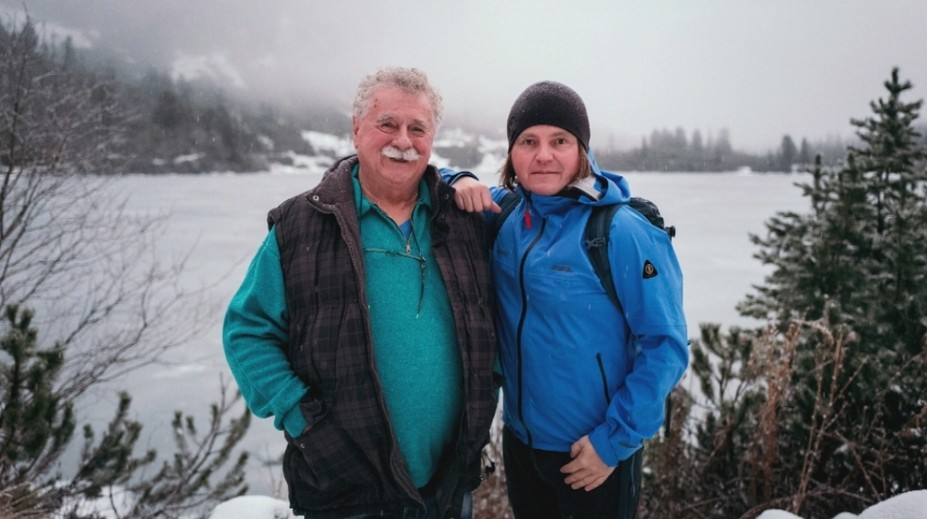 Pred vyše 30 rokmi riskoval život, aby našiel vytúženú slobodu. Teraz ho zobral Tribula do hôr
