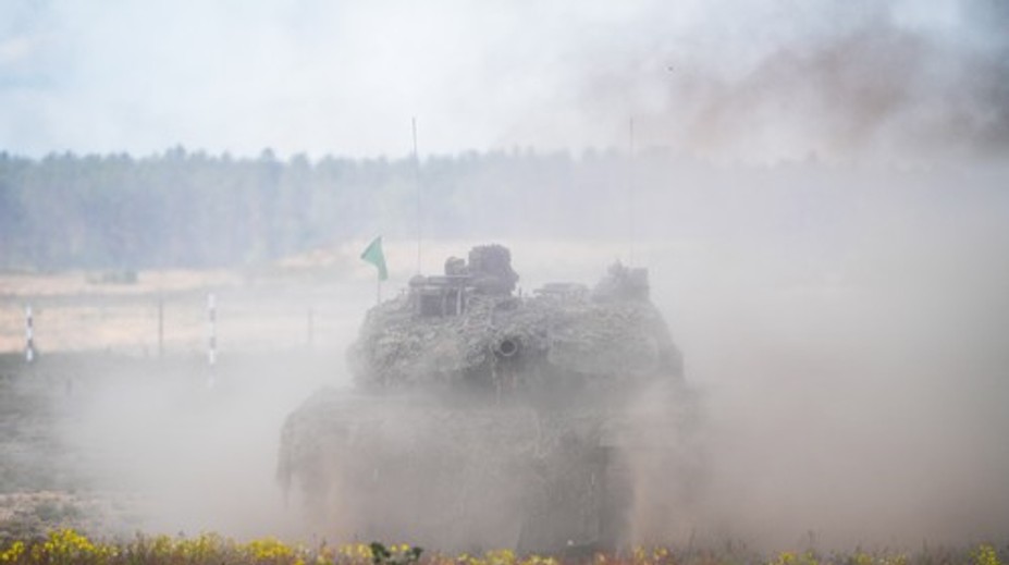 Výstrel, ktorý sa zapíše do dejín. Ukrajinci pri rekordnom zásahu otestovali hranice schopností európskeho tanku