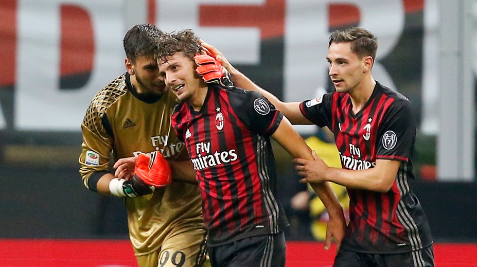 VIDEO: Tínedžer prvýkrát skóroval za mužov, jeho gól je v Taliansku skvostom