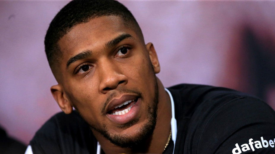 Joshua sľubuje fanúšikom v súboji s Parkerom krv