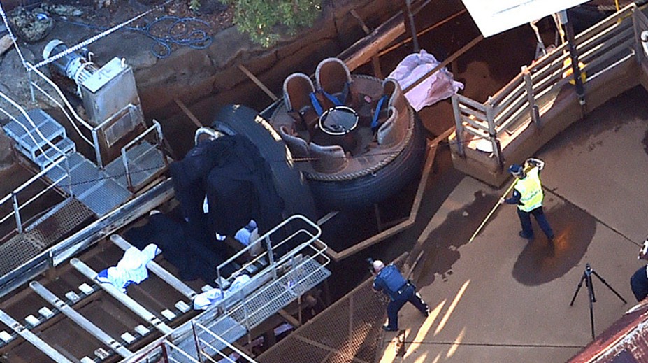 Pri nehode v zábavnom parku zahynuli štyria dospelí