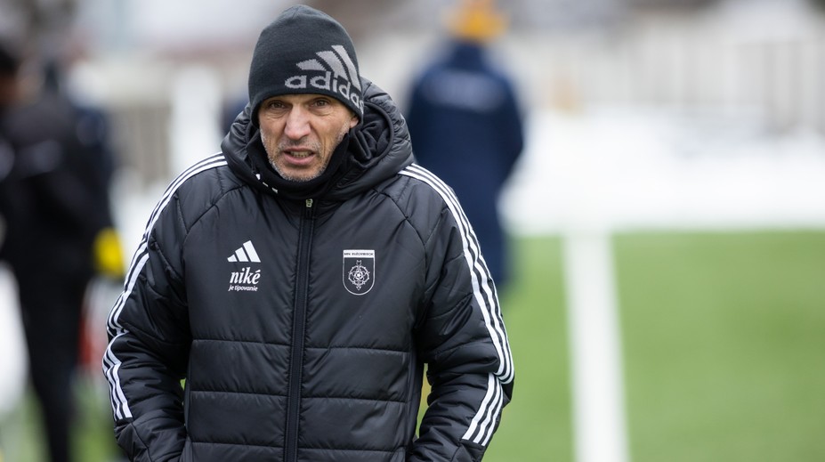 Cieľom nového trénera je vyhrávať zápasy. V prvom jarnom kole čaká Ružomberok najťažšia prekážka