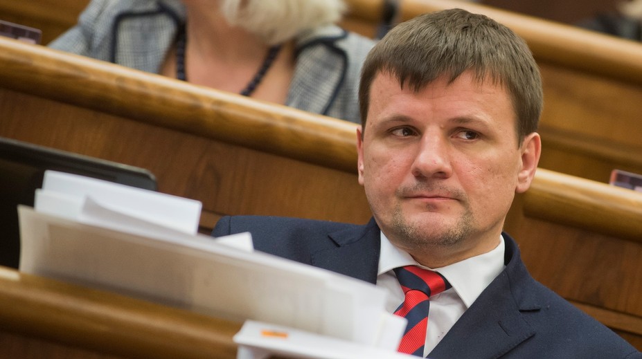 O post šéfa KDH napokon majú záujem piati kandidáti