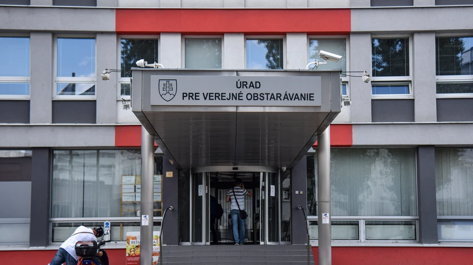 Štát plánuje nový systém na pokutovanie vodičov. ÚVO pri tendri odhalil viaceré porušenia