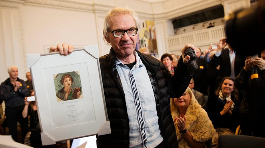 Pri dopravnej nehode zomrel autor karikatúry Mohameda