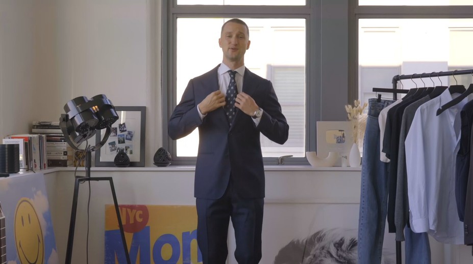 Do práce v žabkách alebo ľane? Experti prezradili, kde sú hranice medzi komfortom a nevhodnosťou