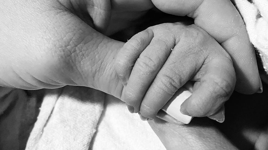 Meno má ako planéta. Herečka ukázala dcérku