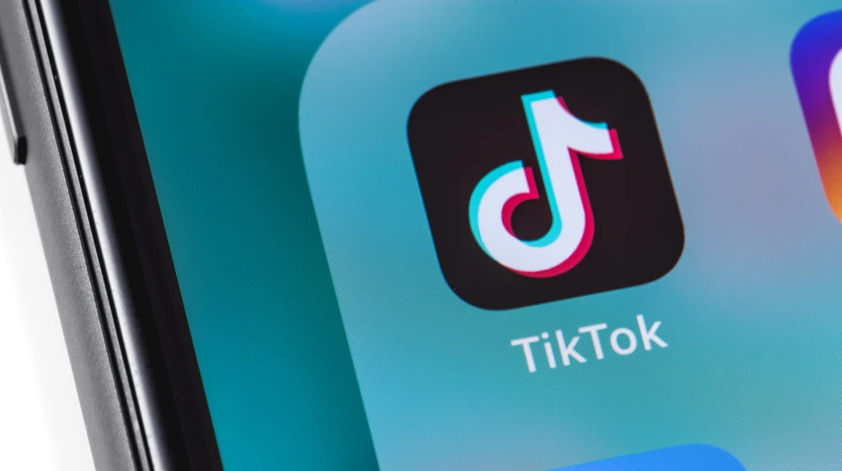 Blíži sa koniec TikToku? Z aplikácie zmizla veľká časť hudby, videá zostávajú tiché