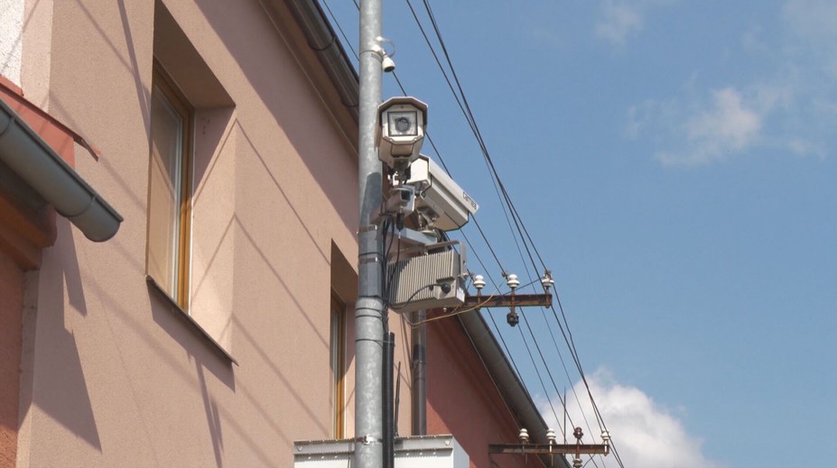 Slovákov na cestách skontrolujú nové radary. Tesne pred termínom sa objavil nečakaný problém