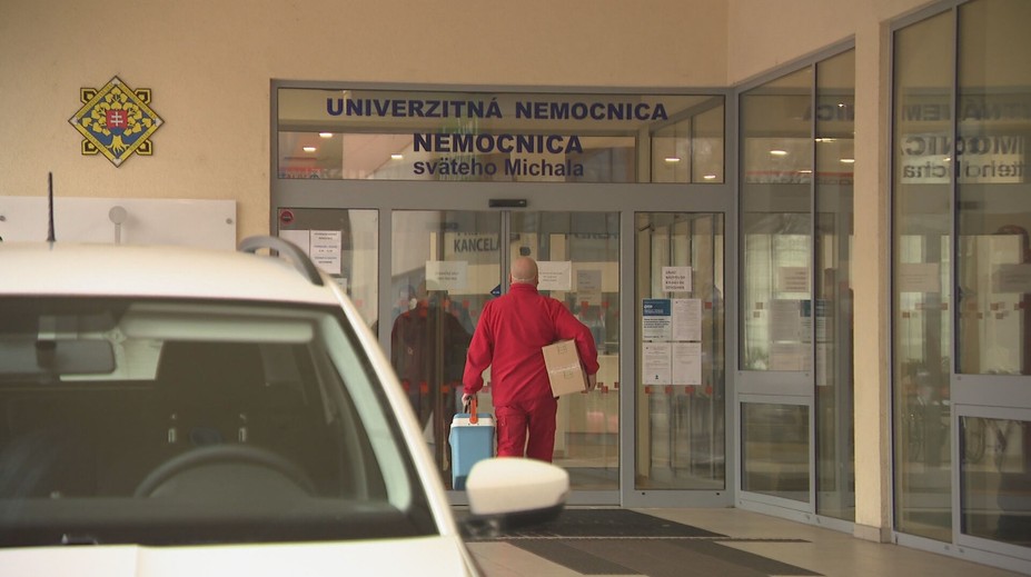 Kadetka Miška opäť vypovedala. Šeparnev si nevie vysvetliť, ako sa na cvičisku objavil ostrý náboj