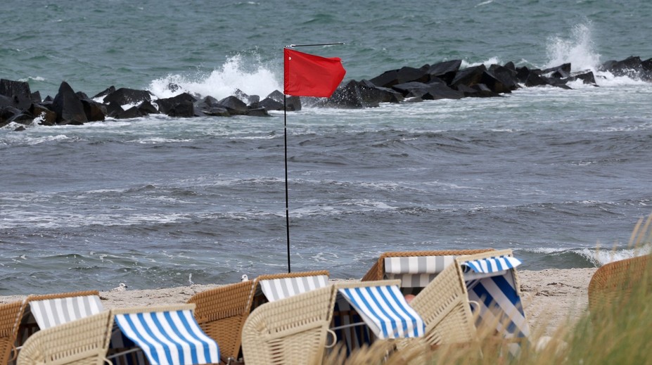 V susednej krajine uzavreli viaceré pláže a prírodné kúpaliská. Príčinou sú sinice aj baktéria E. coli
