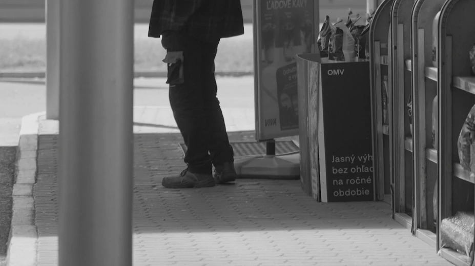 Sekundy strachu uprostred noci pri Trnave. Služba na pumpe sa zmenila na boj o život